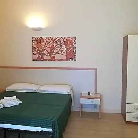 Sun Moon Pensionat 3*